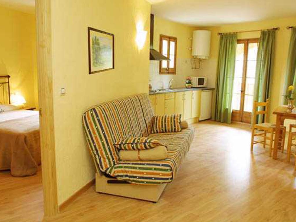 Apartamentos Cal Ratero Масанет-де-Кабреньс Номер фото