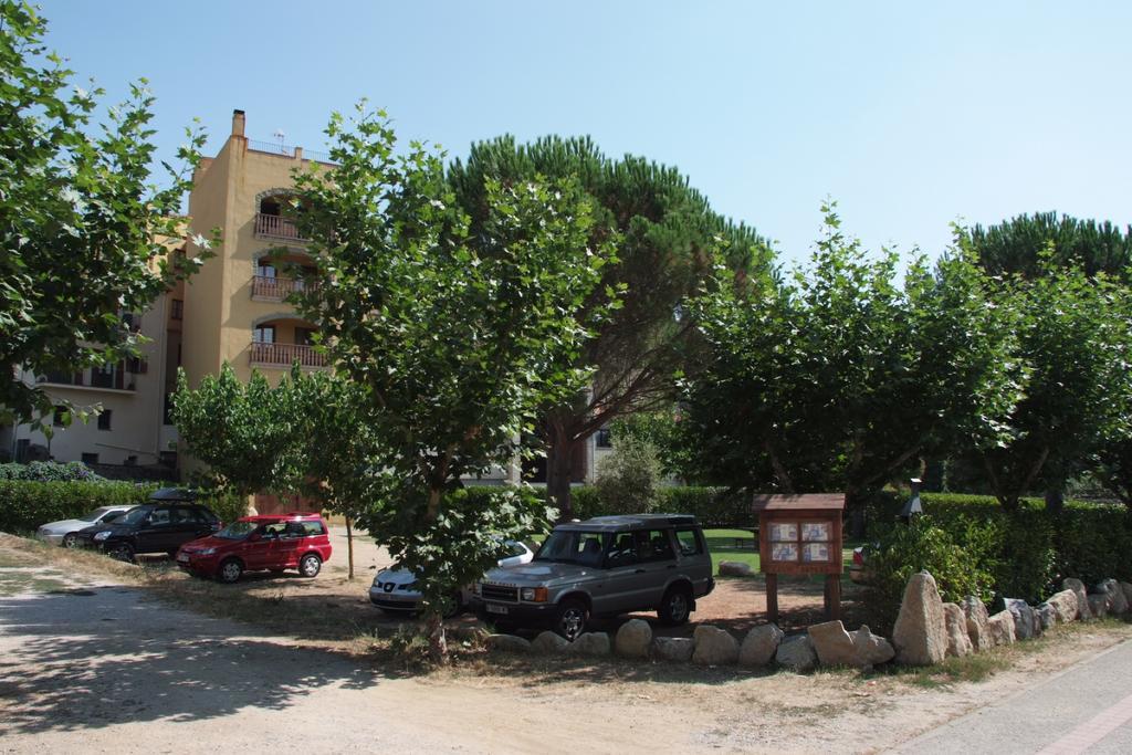 Apartamentos Cal Ratero Масанет-де-Кабреньс Номер фото